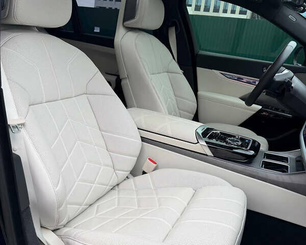 БМВ i7, объемом двигателя 0 л и пробегом 13 тыс. км за 88000 $, фото 8 на Automoto.ua
