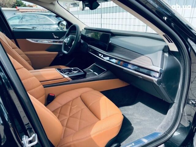 БМВ i7, объемом двигателя 0 л и пробегом 0 тыс. км за 183675 $, фото 11 на Automoto.ua