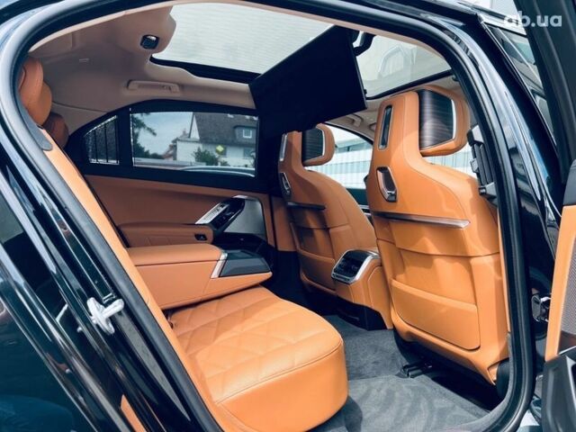 БМВ i7, объемом двигателя 0 л и пробегом 0 тыс. км за 183675 $, фото 17 на Automoto.ua