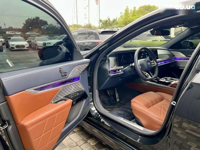 БМВ i7, объемом двигателя 0 л и пробегом 35 тыс. км за 123900 $, фото 14 на Automoto.ua