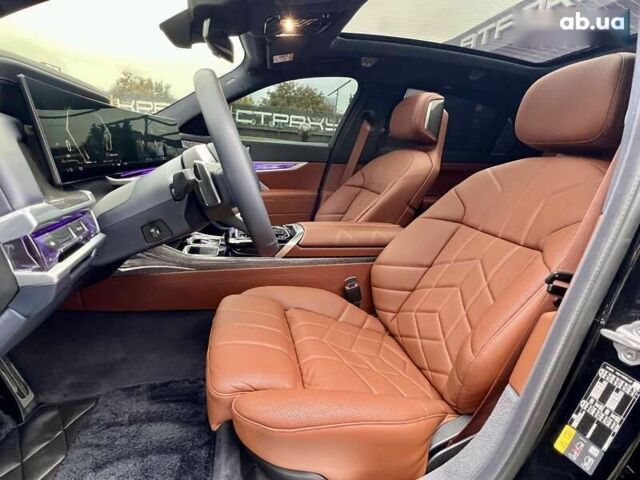 БМВ i7, объемом двигателя 0 л и пробегом 35 тыс. км за 123900 $, фото 26 на Automoto.ua