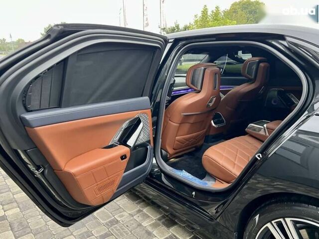 БМВ i7, объемом двигателя 0 л и пробегом 35 тыс. км за 123900 $, фото 29 на Automoto.ua