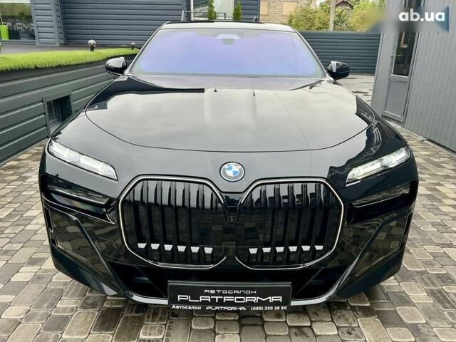 БМВ i7, объемом двигателя 0 л и пробегом 35 тыс. км за 123900 $, фото 13 на Automoto.ua