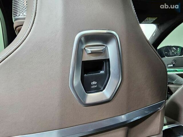 БМВ i7, объемом двигателя 0 л и пробегом 7 тыс. км за 138999 $, фото 17 на Automoto.ua