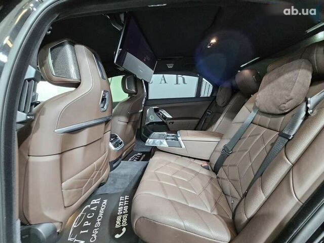 БМВ i7, объемом двигателя 0 л и пробегом 7 тыс. км за 138999 $, фото 15 на Automoto.ua