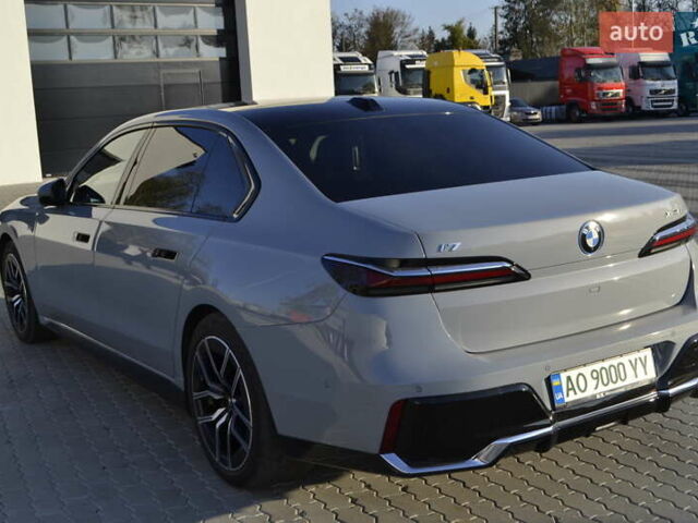 Сірий БМВ i7, об'ємом двигуна 0 л та пробігом 71 тис. км за 94000 $, фото 3 на Automoto.ua