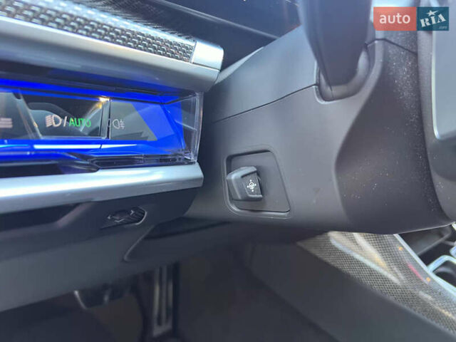 Сірий БМВ i7, об'ємом двигуна 0 л та пробігом 37 тис. км за 107500 $, фото 12 на Automoto.ua