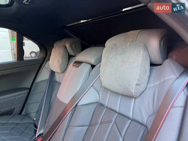Сірий БМВ i7, об'ємом двигуна 0 л та пробігом 37 тис. км за 107500 $, фото 41 на Automoto.ua