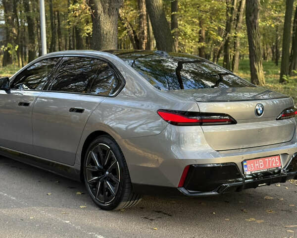 Сірий БМВ i7, об'ємом двигуна 0 л та пробігом 9 тис. км за 91500 $, фото 34 на Automoto.ua