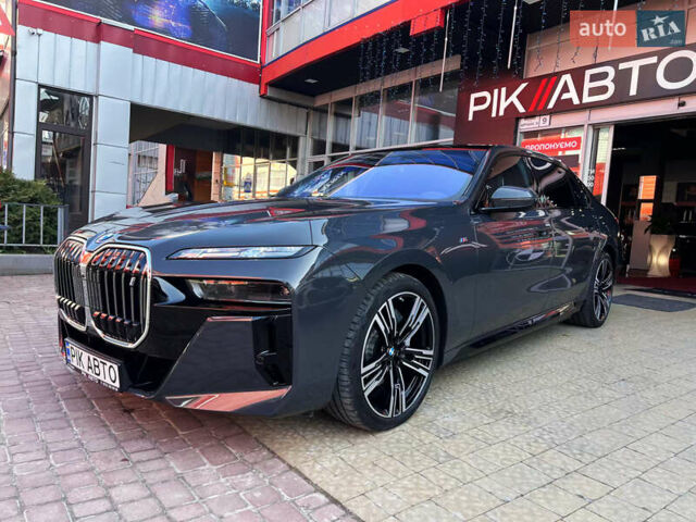 Сірий БМВ i7, об'ємом двигуна 0 л та пробігом 37 тис. км за 107500 $, фото 57 на Automoto.ua