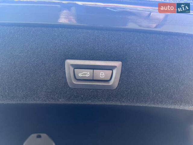 Сірий БМВ i7, об'ємом двигуна 0 л та пробігом 37 тис. км за 107500 $, фото 49 на Automoto.ua