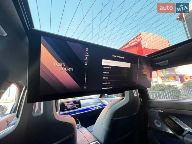 Сірий БМВ i7, об'ємом двигуна 0 л та пробігом 37 тис. км за 107500 $, фото 47 на Automoto.ua