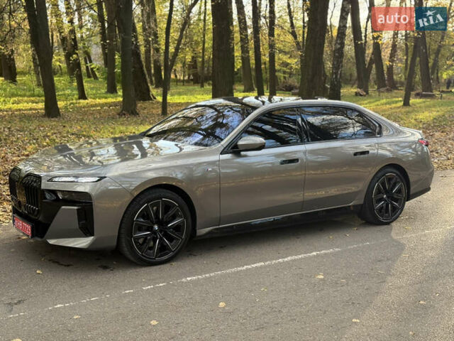 Сірий БМВ i7, об'ємом двигуна 0 л та пробігом 9 тис. км за 91500 $, фото 27 на Automoto.ua