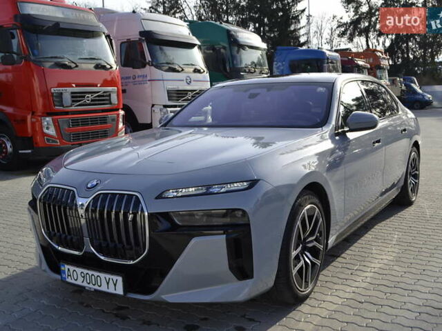 Сірий БМВ i7, об'ємом двигуна 0 л та пробігом 71 тис. км за 94000 $, фото 28 на Automoto.ua