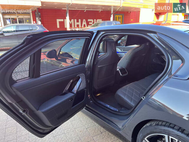 Сірий БМВ i7, об'ємом двигуна 0 л та пробігом 37 тис. км за 107500 $, фото 34 на Automoto.ua