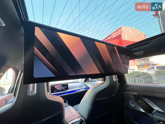 Сірий БМВ i7, об'ємом двигуна 0 л та пробігом 37 тис. км за 107500 $, фото 46 на Automoto.ua