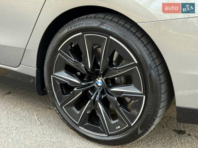 Сірий БМВ i7, об'ємом двигуна 0 л та пробігом 9 тис. км за 91500 $, фото 17 на Automoto.ua