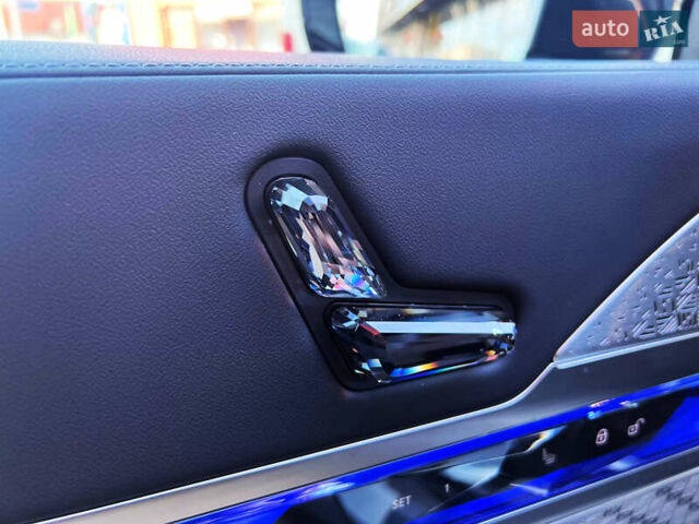 Сірий БМВ i7, об'ємом двигуна 0 л та пробігом 37 тис. км за 107500 $, фото 2 на Automoto.ua