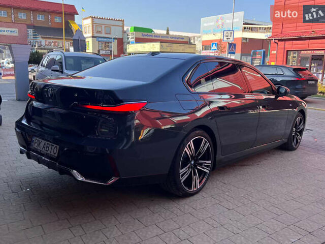 Сірий БМВ i7, об'ємом двигуна 0 л та пробігом 37 тис. км за 107500 $, фото 62 на Automoto.ua