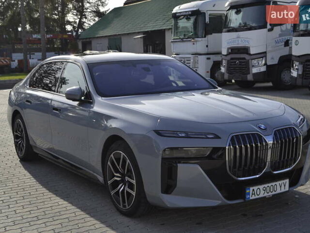 Сірий БМВ i7, об'ємом двигуна 0 л та пробігом 71 тис. км за 94000 $, фото 12 на Automoto.ua
