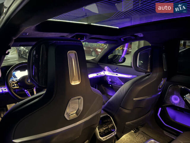 Сірий БМВ i7, об'ємом двигуна 0 л та пробігом 9 тис. км за 91500 $, фото 51 на Automoto.ua