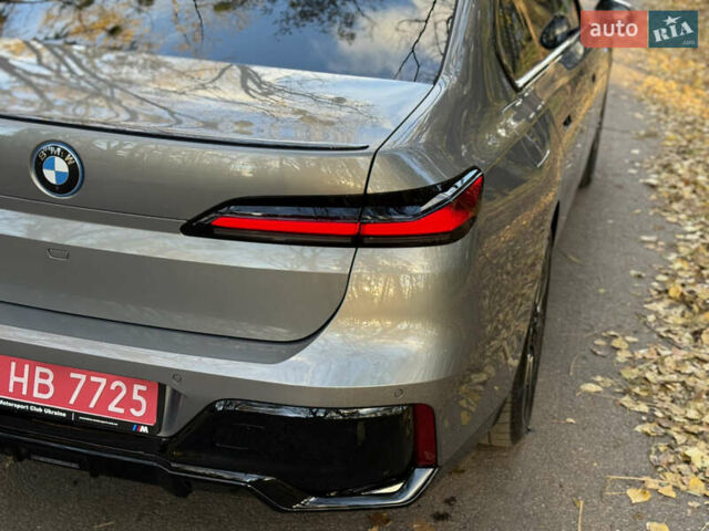Сірий БМВ i7, об'ємом двигуна 0 л та пробігом 9 тис. км за 91500 $, фото 9 на Automoto.ua