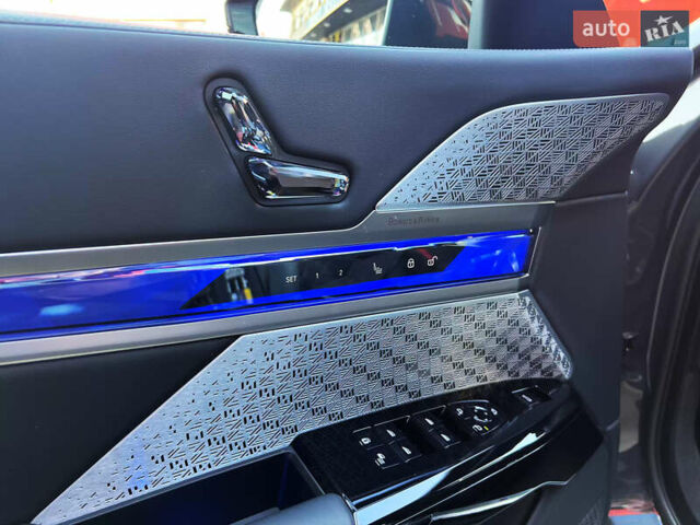 Сірий БМВ i7, об'ємом двигуна 0 л та пробігом 37 тис. км за 107500 $, фото 5 на Automoto.ua