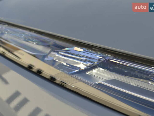 Сірий БМВ i7, об'ємом двигуна 0 л та пробігом 71 тис. км за 94000 $, фото 22 на Automoto.ua