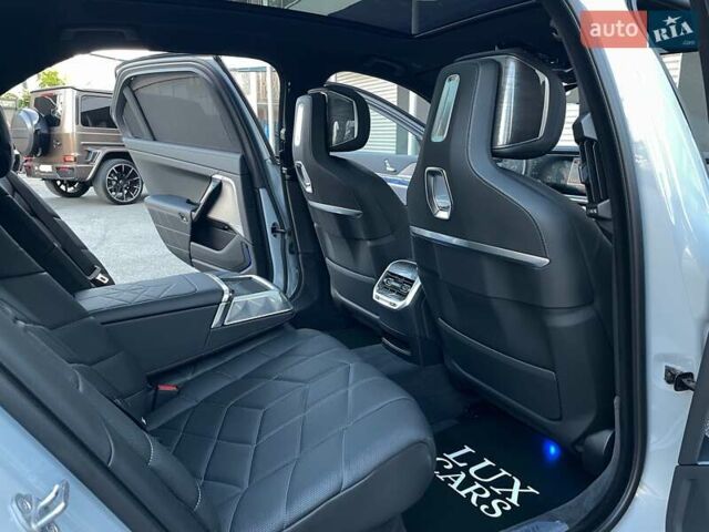 Сірий БМВ i7, об'ємом двигуна 0 л та пробігом 21 тис. км за 94900 $, фото 62 на Automoto.ua