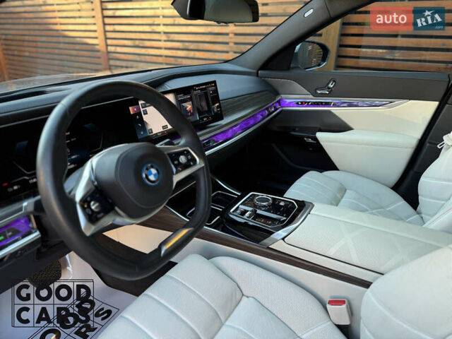 Сірий БМВ i7, об'ємом двигуна 0 л та пробігом 5 тис. км за 90900 $, фото 19 на Automoto.ua