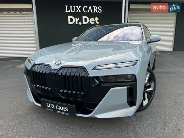 Сірий БМВ i7, об'ємом двигуна 0 л та пробігом 21 тис. км за 94900 $, фото 13 на Automoto.ua
