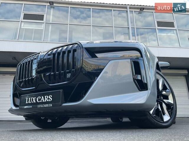 Сірий БМВ i7, об'ємом двигуна 0 л та пробігом 21 тис. км за 94900 $, фото 12 на Automoto.ua