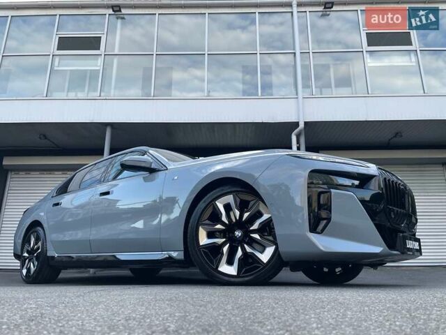 Сірий БМВ i7, об'ємом двигуна 0 л та пробігом 21 тис. км за 94900 $, фото 17 на Automoto.ua