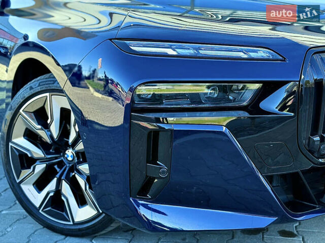 Синий БМВ i7, объемом двигателя 0 л и пробегом 31 тыс. км за 89900 $, фото 6 на Automoto.ua