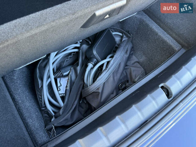 Синий БМВ i7, объемом двигателя 0 л и пробегом 31 тыс. км за 89900 $, фото 72 на Automoto.ua