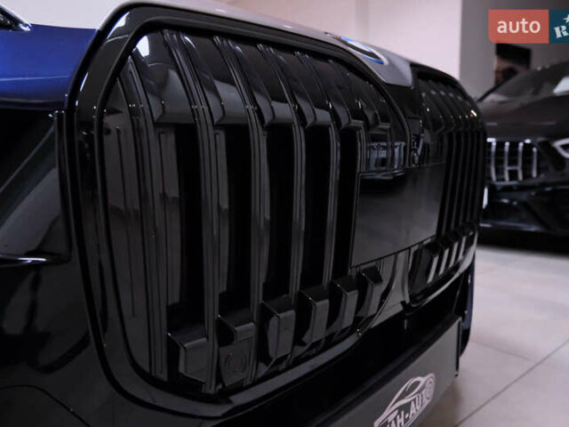 Синий БМВ i7, объемом двигателя 0 л и пробегом 12 тыс. км за 99000 $, фото 17 на Automoto.ua