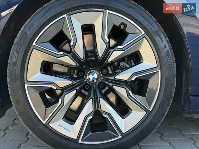 Синий БМВ i7, объемом двигателя 0 л и пробегом 31 тыс. км за 89900 $, фото 18 на Automoto.ua
