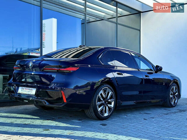 Синий БМВ i7, объемом двигателя 0 л и пробегом 31 тыс. км за 89900 $, фото 8 на Automoto.ua