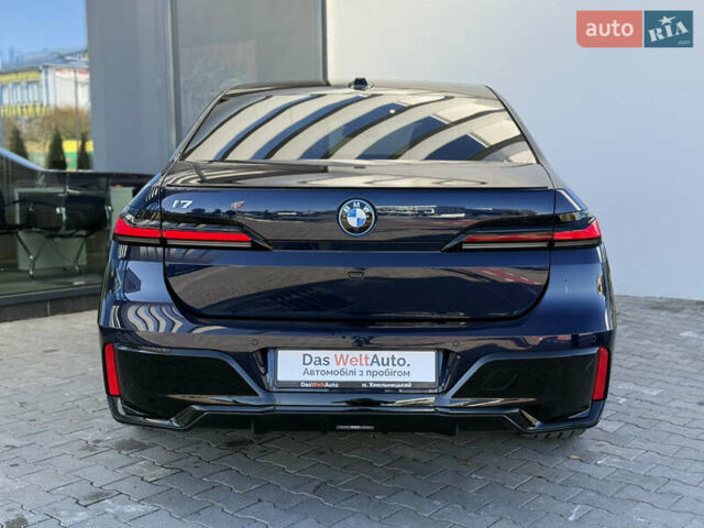 Синий БМВ i7, объемом двигателя 0 л и пробегом 31 тыс. км за 89900 $, фото 12 на Automoto.ua