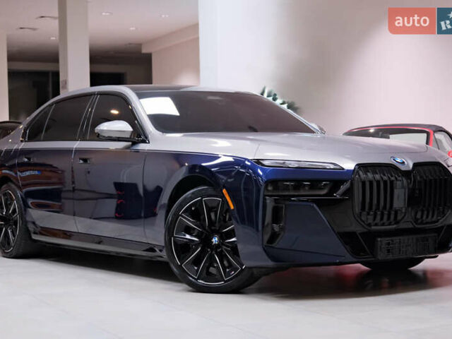 Синий БМВ i7, объемом двигателя 0 л и пробегом 12 тыс. км за 99000 $, фото 3 на Automoto.ua