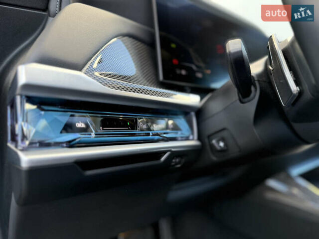 Синий БМВ i7, объемом двигателя 0 л и пробегом 31 тыс. км за 89900 $, фото 27 на Automoto.ua