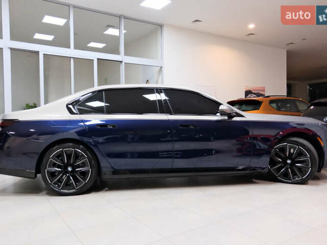 Синий БМВ i7, объемом двигателя 0 л и пробегом 12 тыс. км за 99000 $, фото 27 на Automoto.ua