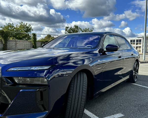 Синій БМВ i7, об'ємом двигуна 0 л та пробігом 4 тис. км за 106900 $, фото 8 на Automoto.ua