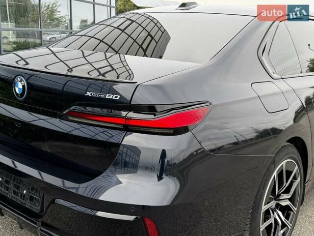 Синий БМВ i7, объемом двигателя 0 л и пробегом 92 тыс. км за 82900 $, фото 7 на Automoto.ua