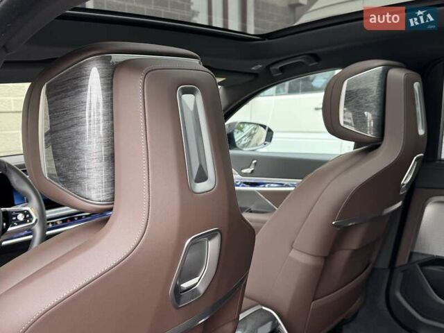 Синий БМВ i7, объемом двигателя 0 л и пробегом 92 тыс. км за 82900 $, фото 24 на Automoto.ua