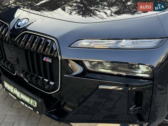 Синий БМВ i7, объемом двигателя 0 л и пробегом 8 тыс. км за 124000 $, фото 13 на Automoto.ua