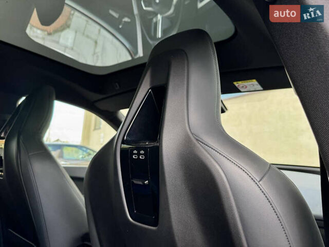 Белый БМВ iX, объемом двигателя 0 л и пробегом 70 тыс. км за 45999 $, фото 52 на Automoto.ua