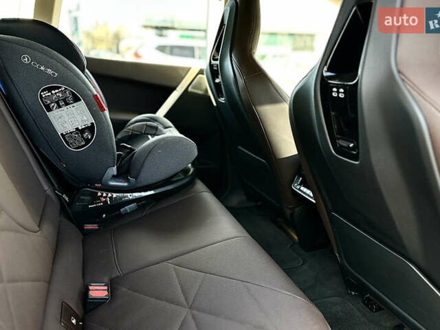 Белый БМВ iX, объемом двигателя 0 л и пробегом 20 тыс. км за 58999 $, фото 33 на Automoto.ua