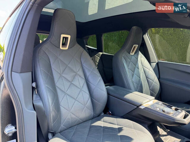 Белый БМВ iX, объемом двигателя 0 л и пробегом 64 тыс. км за 45999 $, фото 41 на Automoto.ua