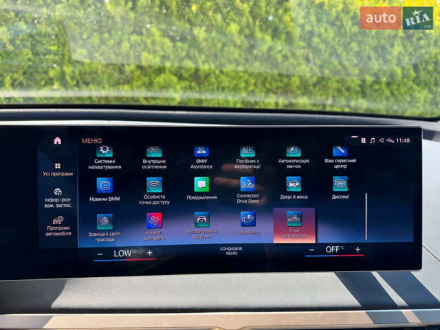 Белый БМВ iX, объемом двигателя 0 л и пробегом 64 тыс. км за 45999 $, фото 77 на Automoto.ua